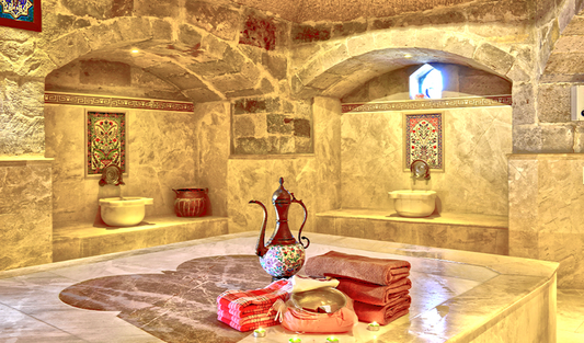 Från Tusenårig Tradition till Modern Avkoppling: Peshtemalens Resa och Den Skandinaviska Spa-Filosofin