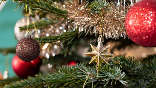 ÅRETS GÅVA ÄR UNIK: Skippa Det Gamla – Fira ESKO TEXTIL's Allra Första Jul